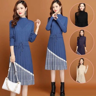 Váy len body đen kẻ trắng cổ polo